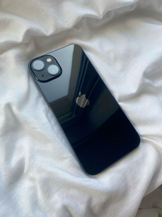 iPhone 13. 128гб