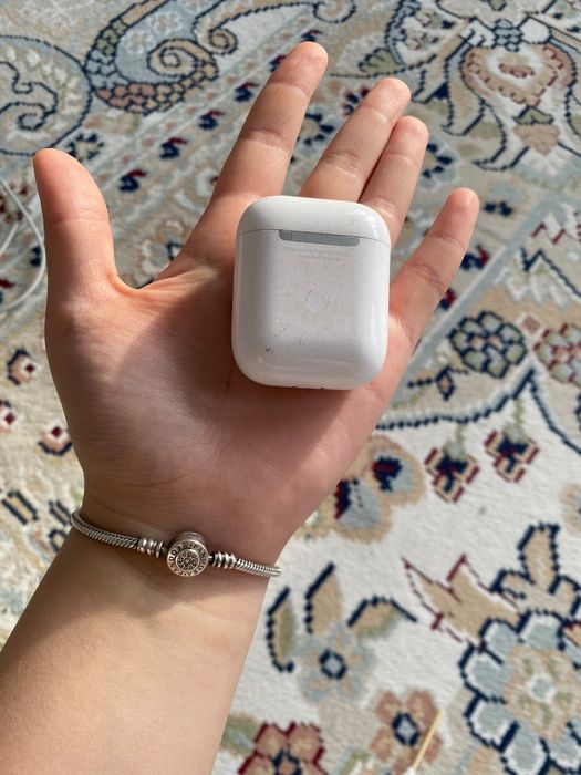 Air pods срочно сатылады 2 ориг