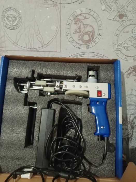 Продам тафтинговый пристолет и машинку для стрижки ковров