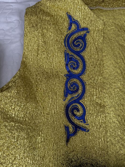 Продам национальный костюм для мальчика