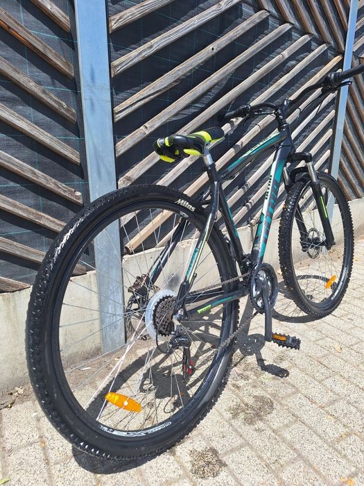 Vând bicicleta in stare foarte bună