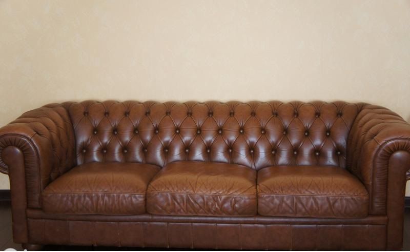 Итальянские кожаные диваны 5 предметов! Цену снизили.