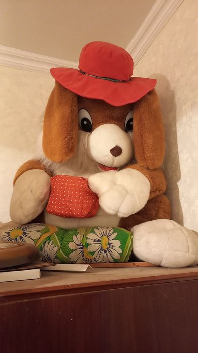 Игрушка очень большая мягкая собачка и медведь