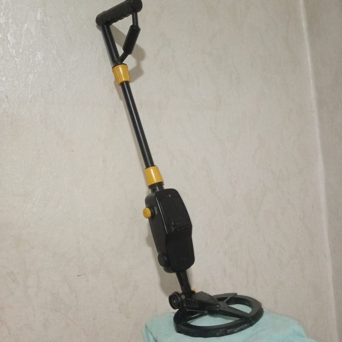 Металлоискатель  б/у