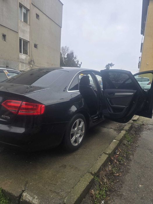 Audi a4 b8 2010 2.0 tdi