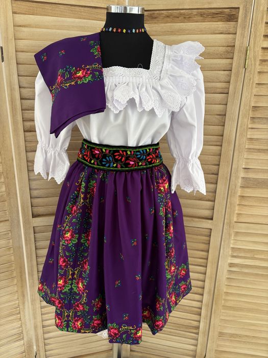 Costum popular/traditioanal de Maramures pentru femei set complet