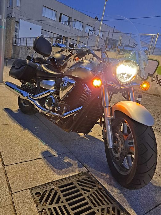Motocicletă Yamaha xvs1300 cc