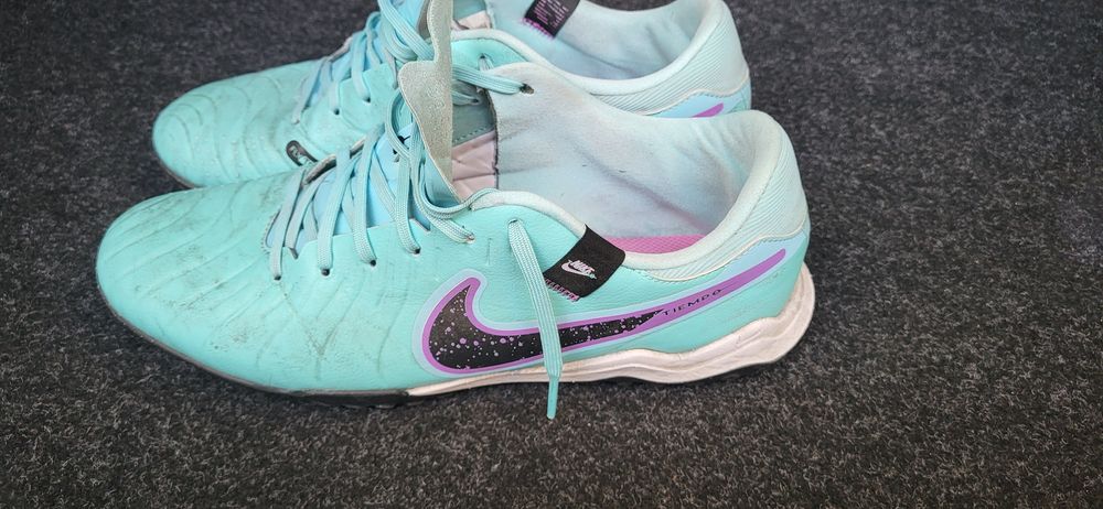 Adidasi Nike,marimea 42,5