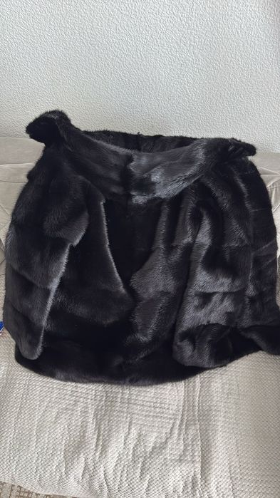 Срочно продам норковыю шубу