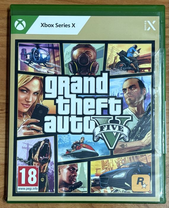 Vând joc gta v pentru xbox
