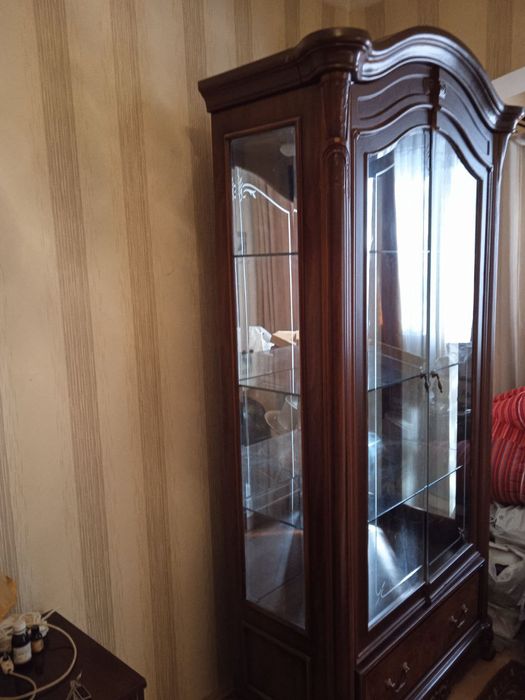 Пенал хитой холати яхши.