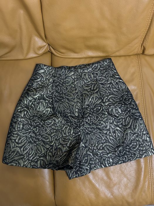 Дмски къси гащи Zara