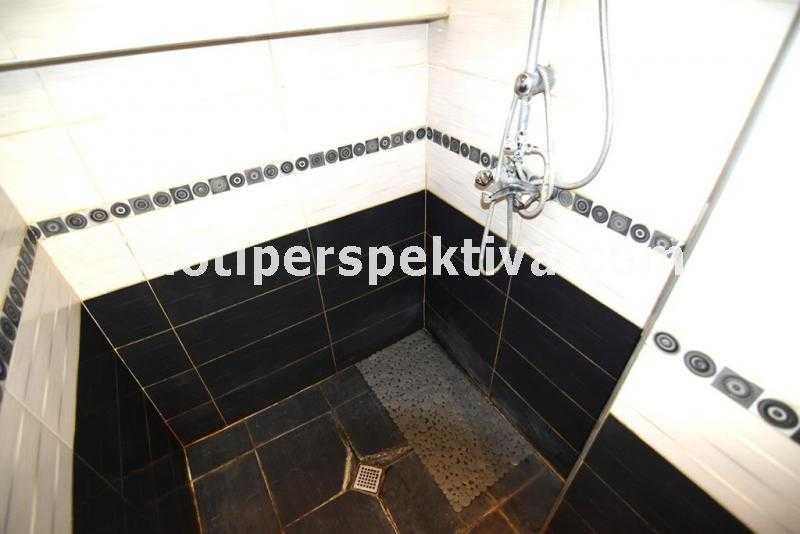 реф.15402 Обзаведен етаж от къща в Прослав!