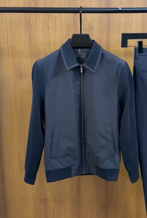 Ветровка классика