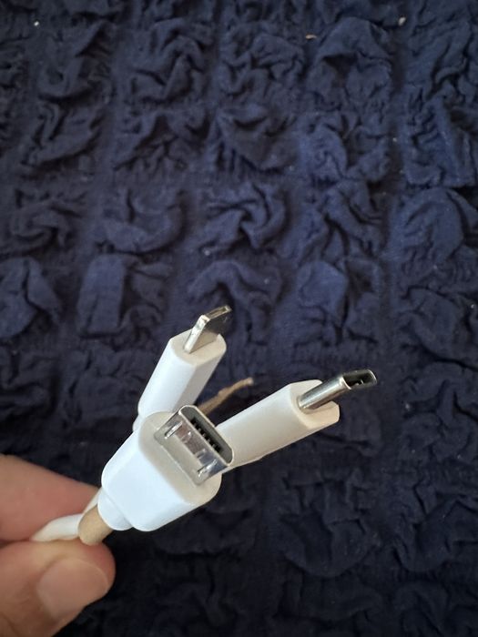 Cablu Autoliv cu multe capete micro usb, USB-C, Lightning