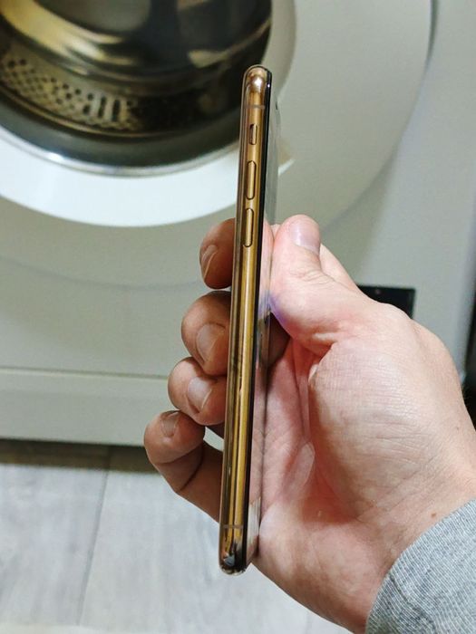 Iphone xs gold 64gb