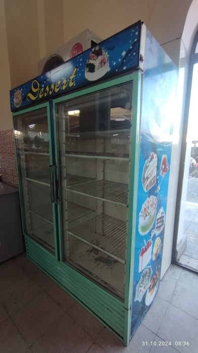 Холодильник витрина