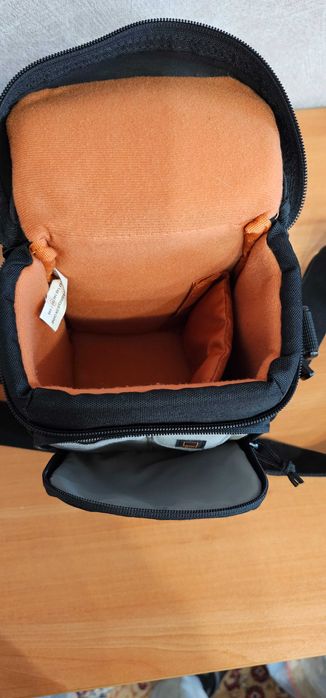 Професионална фото чанта Lowepro Adventura 120