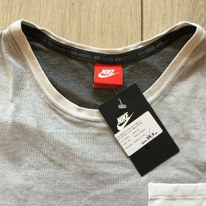 НОВА оригинална памучна сива тениска NIKE F.C. размер L