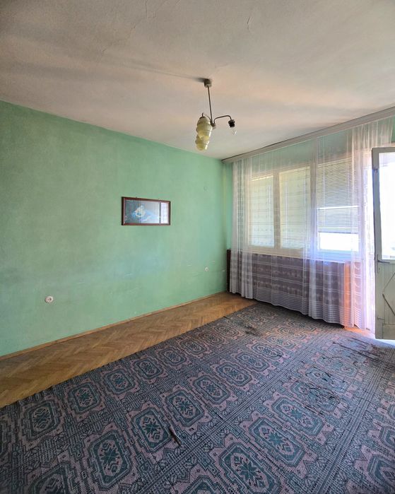 Продава се Четиристаен апартамент в Велико Търново, Център - 91 кв.м за 1098 €/кв.м - Снимка #2