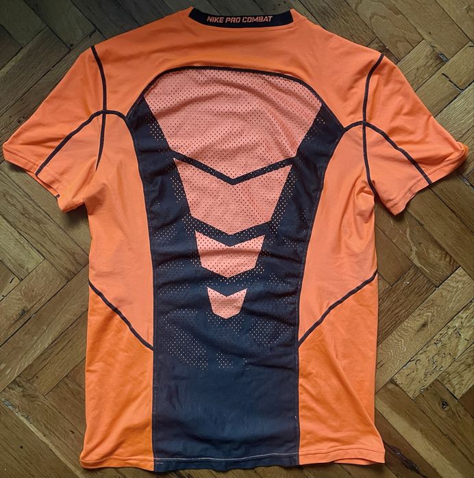 Оригинална мъжка тениска NIKE PRO COMBAT размер М