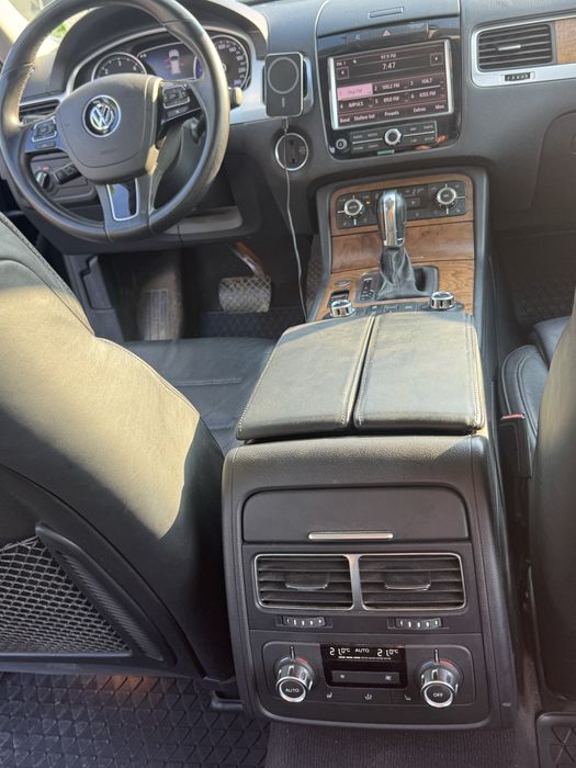 VOLKSWAGEN Touareg 2013 — imagine 5