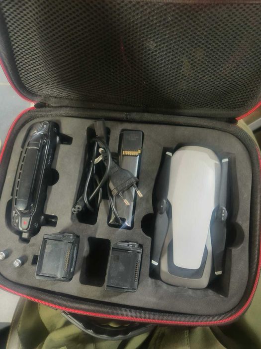 Продам квадрокоптер DJI Mavic Air