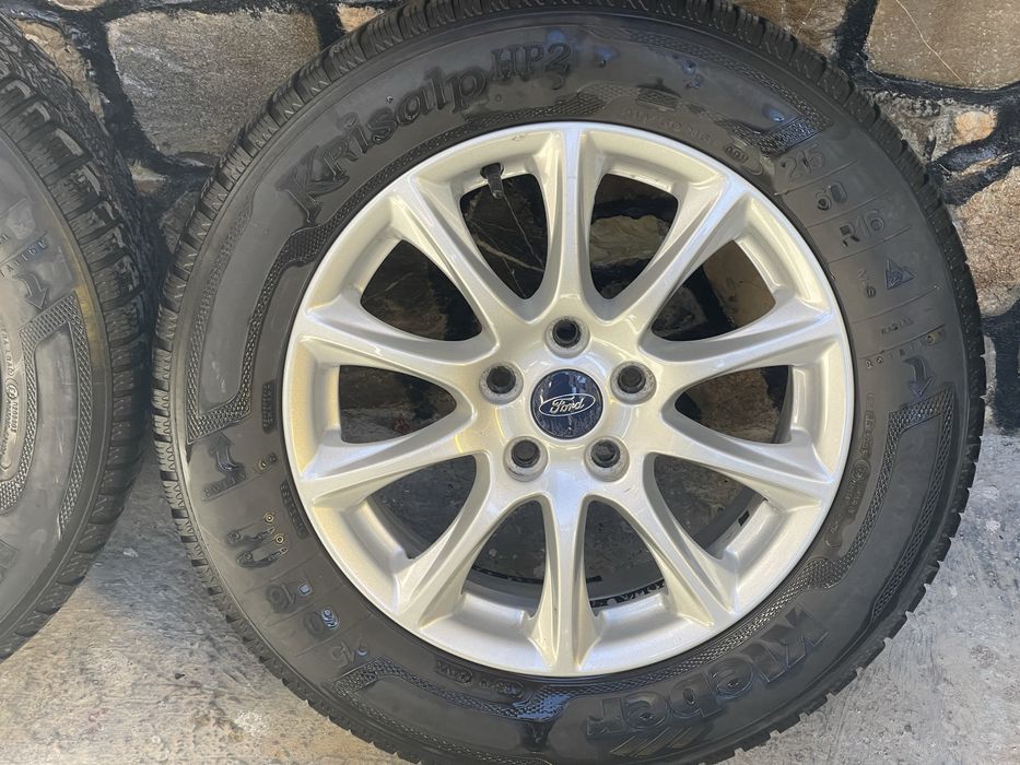 Jante cu cauciucuri de iarna ford 5x108 ET 50