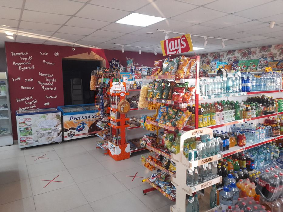 Продам магазин-181.4 кв. м