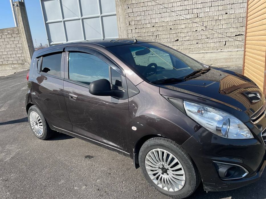 Chevrolet Spark 2017 — 3