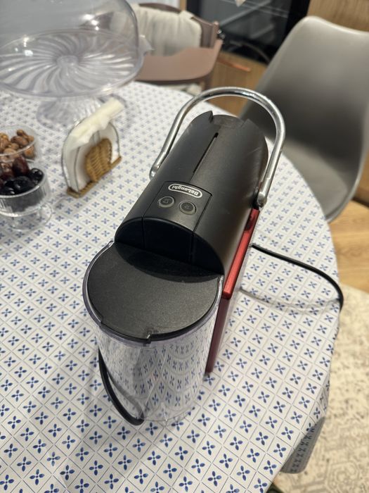 Кофемашина капсульная Nespresso