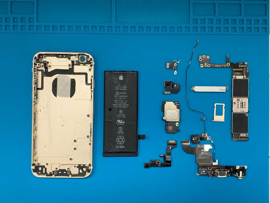 iPhone 6S на части