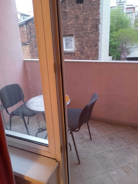Дава се под наем Двустаен апартамент в София, Център - 55 кв.м за 598.23 € - Снимка #4