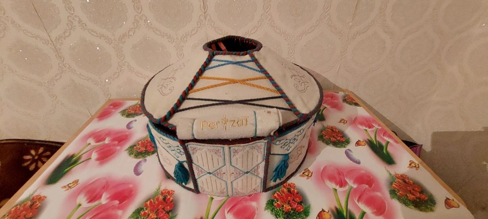 Продам юрту тойбастар за 1000.