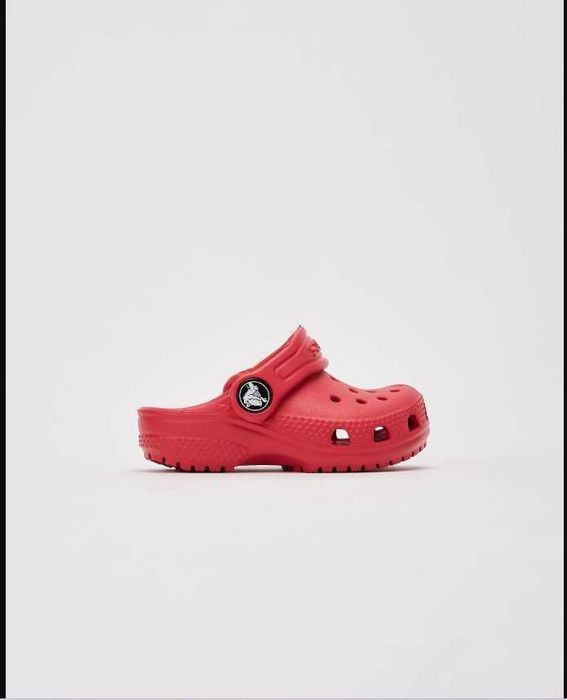 Бебешки червени Crocs 22-23