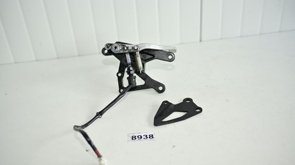 Yamaha YZF R1M R1 2015 2019 Suport scarita dreapta cu pedala de frana