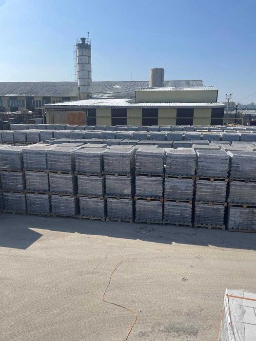 Брусчатка, бордюры, поребрика, сплитрные блоки