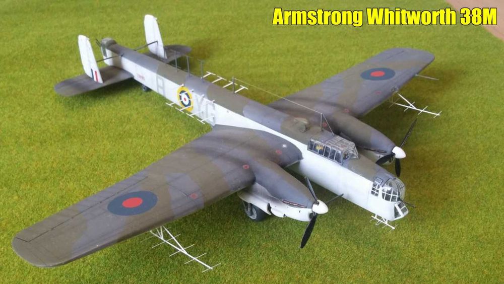 конструктор модель самолета AW-38 в масштабе 1/72 FROG СССР!