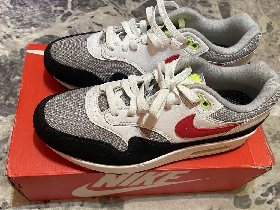 Кроссовки Nike Air Max 1