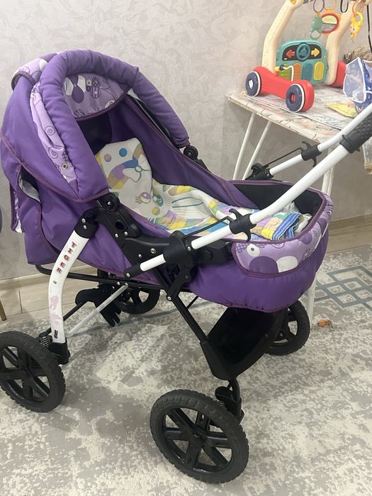 Коляска всесезонная