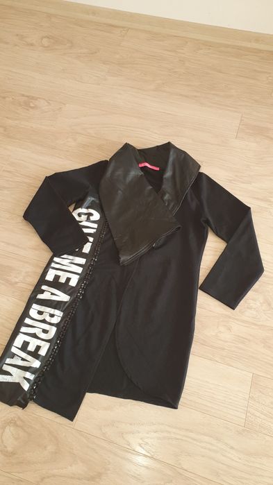 Асиметрично сако р.М