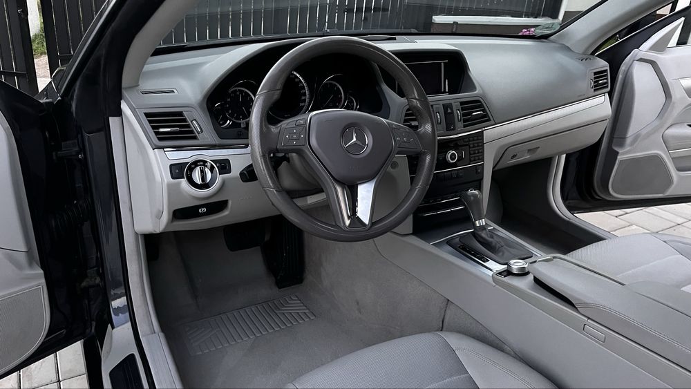 Mercedes E class Coupe C207