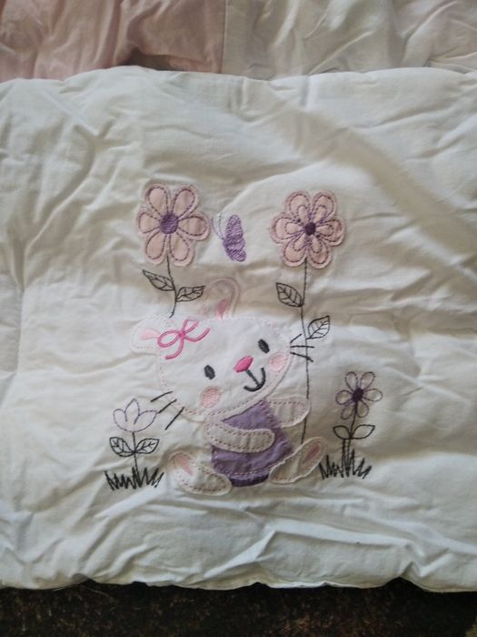 Обиколници за бебешко легло