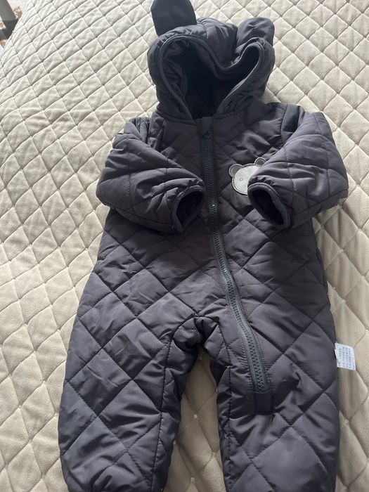 Продам детские комбинезоны