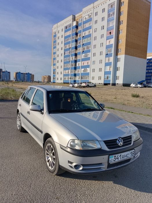 Volkswagen Gol 2004 1.8 мкпп