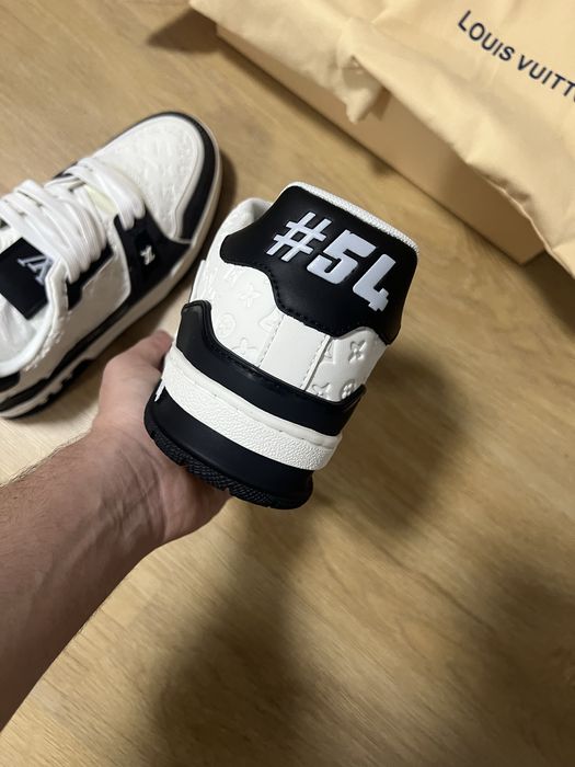 Adidasi Louis Vuitton Trainers Black/White