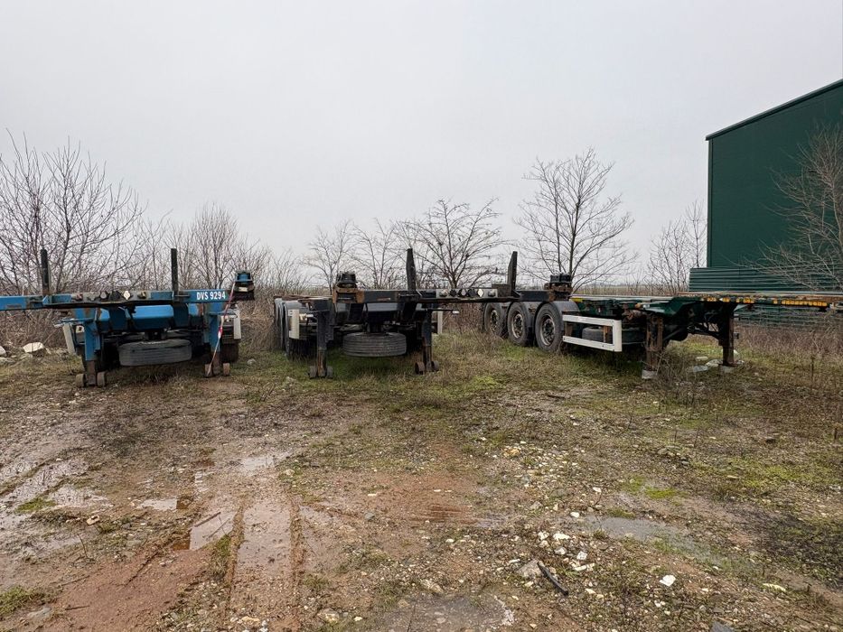 Semiremorci transportcontainer