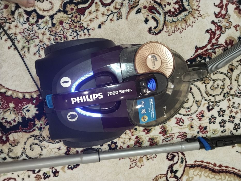 Продам пылесос Philips
