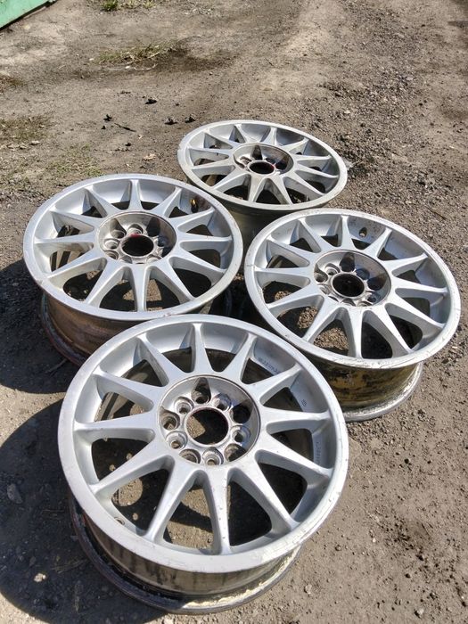 Легкосплавные универсальные диски R15