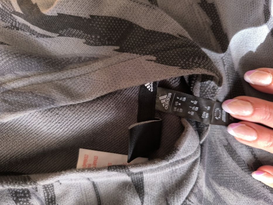 Суичър   Adidas  оригинални